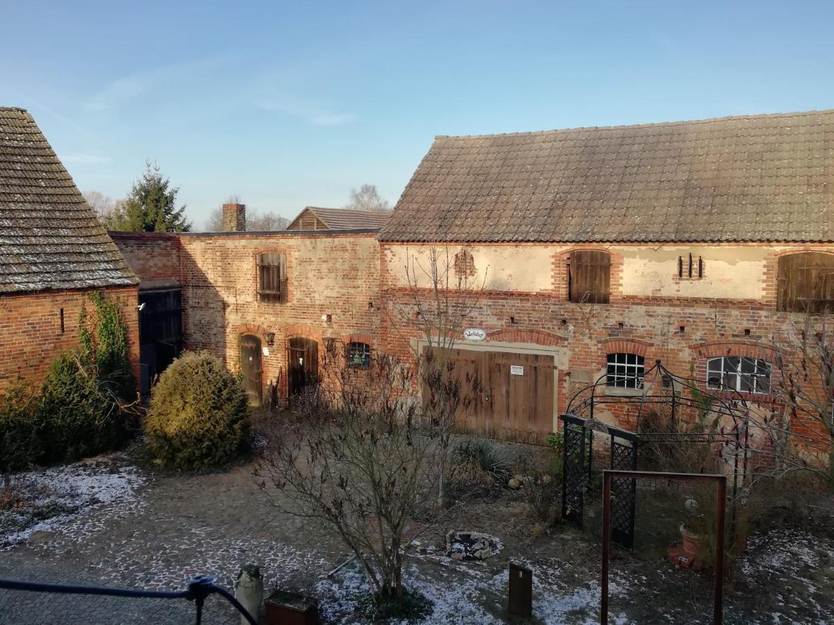 Ferienwohnung Thierbachshof - ehemalige Bibliothek Steinhofel Exterior foto